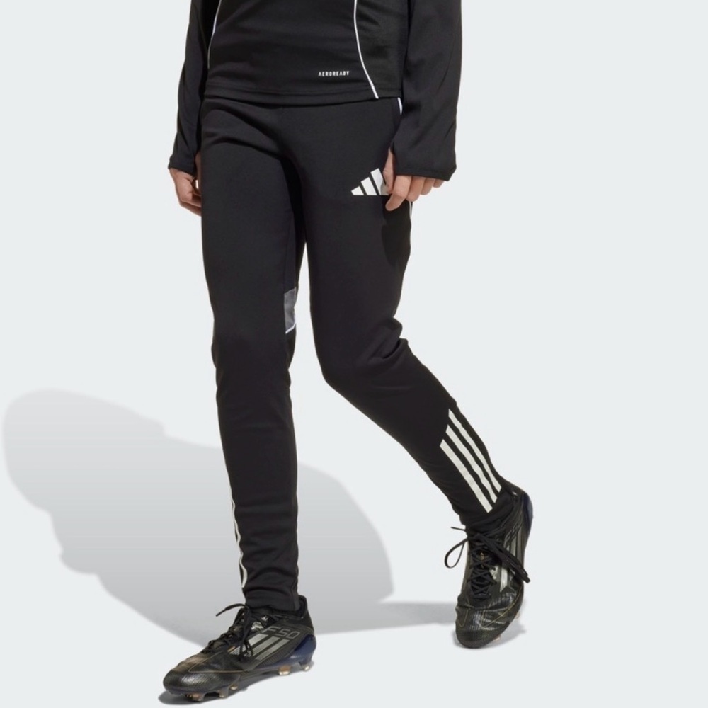 NEW / NWT | Adidas TIRO 25 COMPETITION TRAINING PANTS KIDS | SZ XS